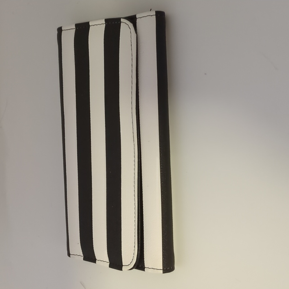 KUT super slim Billfold card holder